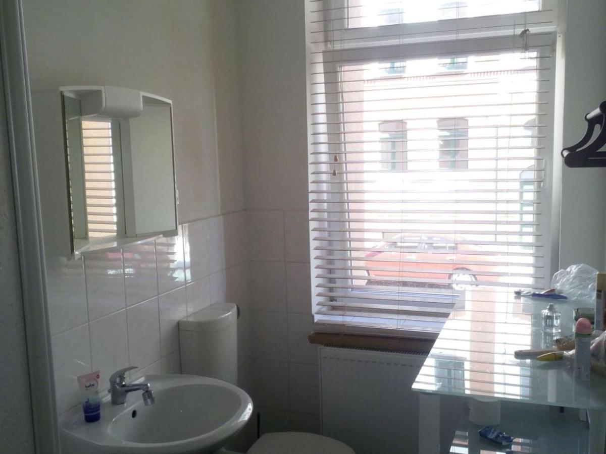 Hostel Im Medizinerviertel Halle  Екстер'єр фото